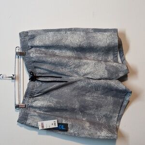 32 Cool Unlined Swim Trunks NEW Size XL